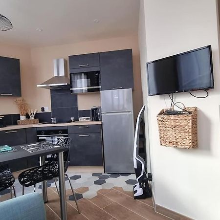 Studio Refait A Neuf Classe 3 Etoiles Châtel-Guyon Exterior foto